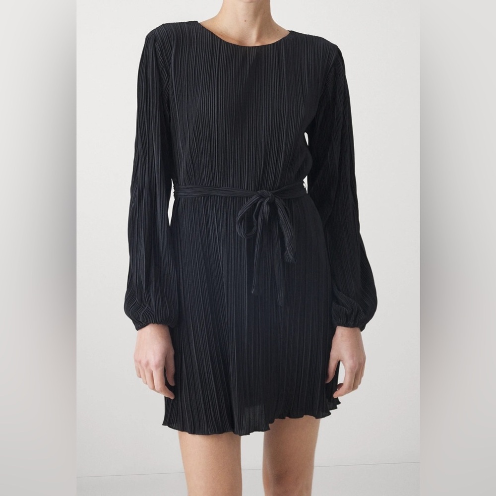 NWT ABERCROMBIE & FITCH Black Long Sleeve Plisse Tie Waist Mini Dress Size MP